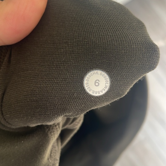 Lululemon align leggings 23” - Picture 5 of 5